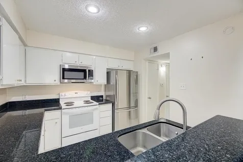2611 Grants Lake Boulevard 226 Sugar Land TX 77479