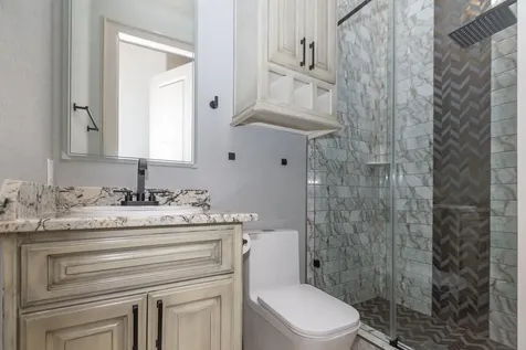 5685 County Road 823 West Columbia TX 77486