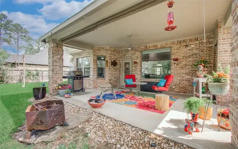 1003 Garrett Drive Magnolia TX 77354