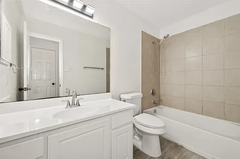 3143 Oakwood Run Drive Sugar Land TX 77498