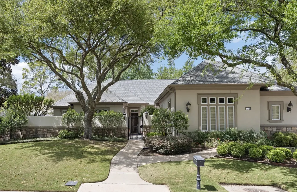 3210 Bonnebridge Way Boulevard Houston TX 77082