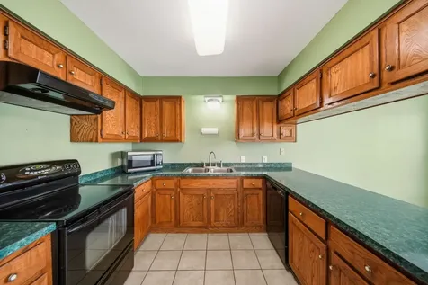 10423 Schaper Road Galveston TX 77554