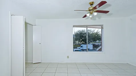 10920 Village Bend Lane 920 Houston TX 77072