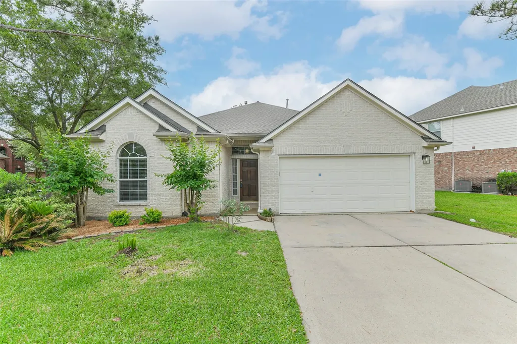 10542 Oleander Point Drive Houston TX 77095