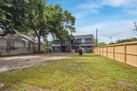 6700 Avenue S Unit D Houston TX 77011