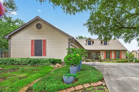 303 Longview Drive Sugar Land TX 77478