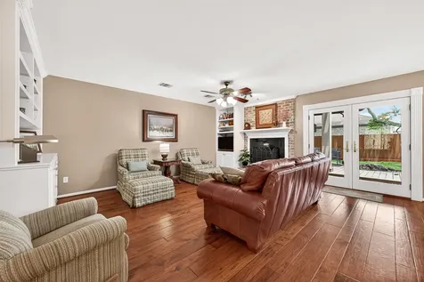 303 Longview Drive Sugar Land TX 77478