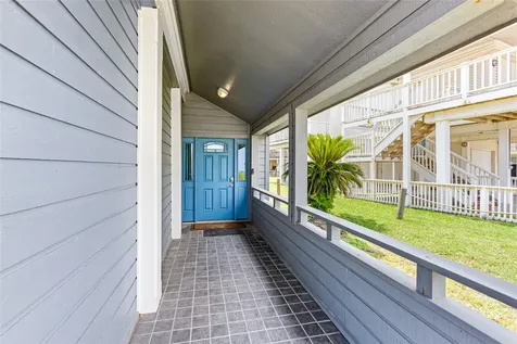 4239 Spoonbill Lane Galveston TX 77554