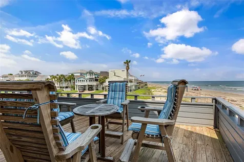 4239 Spoonbill Lane Galveston TX 77554