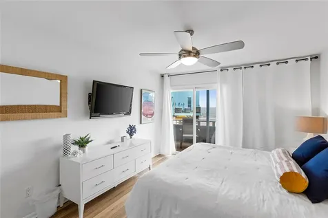 4239 Spoonbill Lane Galveston TX 77554