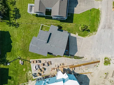 4239 Spoonbill Lane Galveston TX 77554