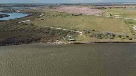 Tbd Hwy 35 W Palacios TX 77465