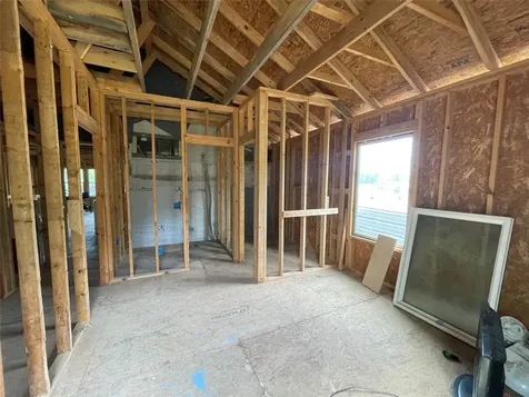 182 Road 5101 Cleveland TX 77327