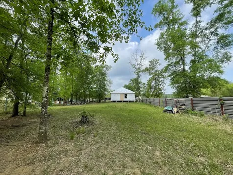 182 Road 5101 Cleveland TX 77327