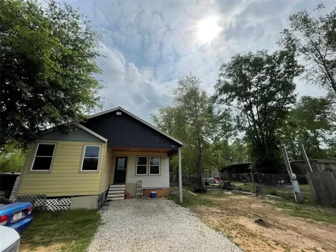182 Road 5101 Cleveland TX 77327