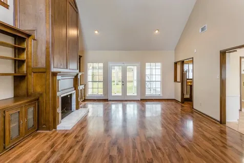 1703 Plantation Drive Richmond TX 77406