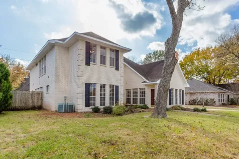 1703 Plantation Drive Richmond TX 77406