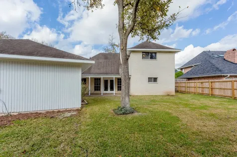 1703 Plantation Drive Richmond TX 77406