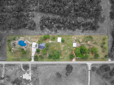 803 County Road 772 Damon TX 77430