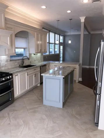 10310 Chevy Chase Drive Houston TX 77042