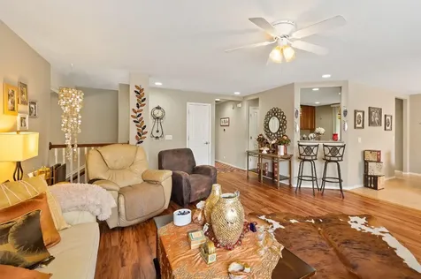 13600 Breton Ridge 25e Houston TX 77070