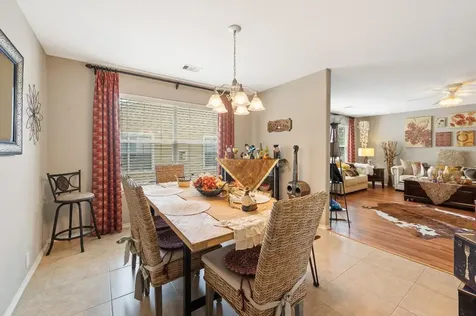 13600 Breton Ridge 25e Houston TX 77070