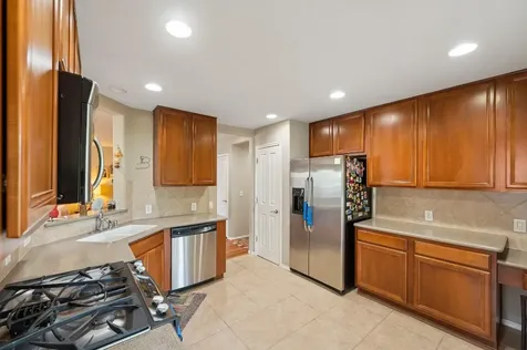 13600 Breton Ridge 25e Houston TX 77070
