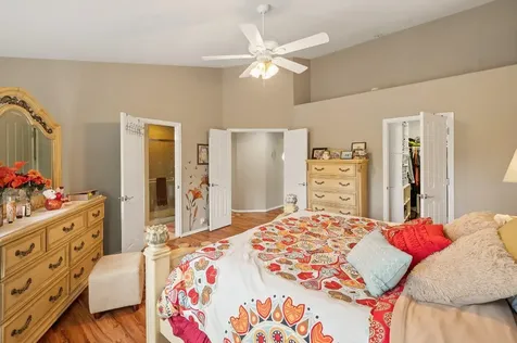 13600 Breton Ridge 25e Houston TX 77070