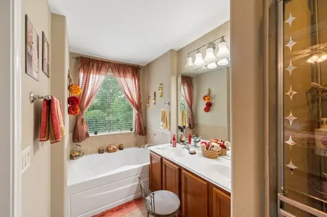 13600 Breton Ridge 25e Houston TX 77070