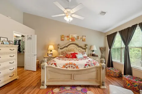 13600 Breton Ridge 25e Houston TX 77070