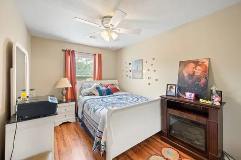 13600 Breton Ridge 25e Houston TX 77070
