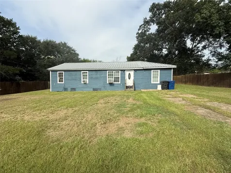 501 N 2nd Street Livingston TX 77351
