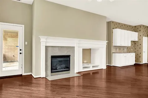 19 S Scarlet Elm Court Spring TX 77382