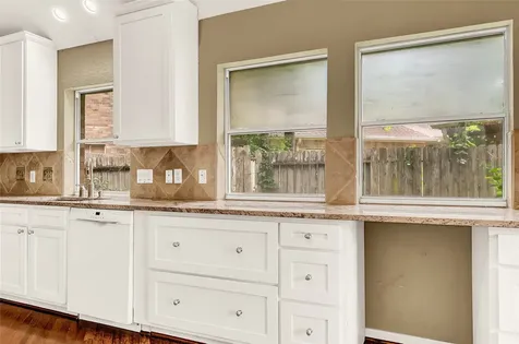 19 S Scarlet Elm Court Spring TX 77382