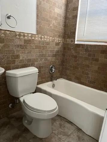 1923 Mcduffie 1 Houston TX 77019