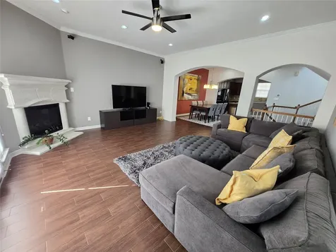 8020 Pagosa Springs Drive Houston TX 77040