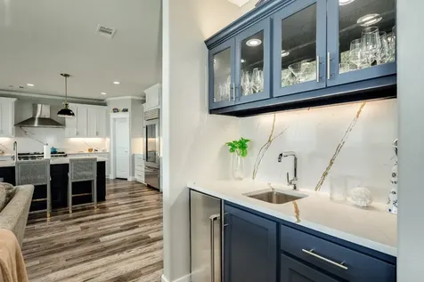 7220 Avenue N 1/2 Galveston TX 77551