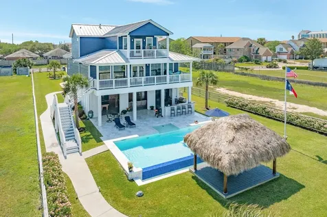 7220 Avenue N 1/2 Galveston TX 77551