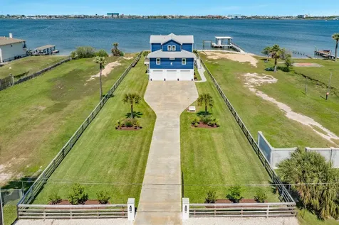 7220 Avenue N 1/2 Galveston TX 77551
