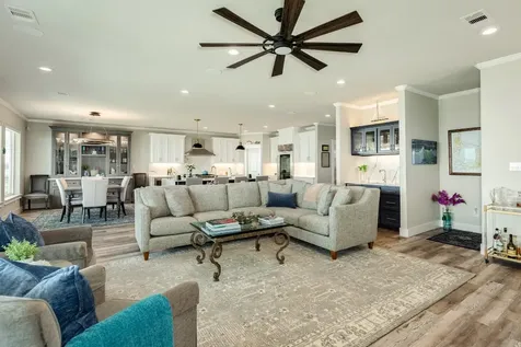 7220 Avenue N 1/2 Galveston TX 77551