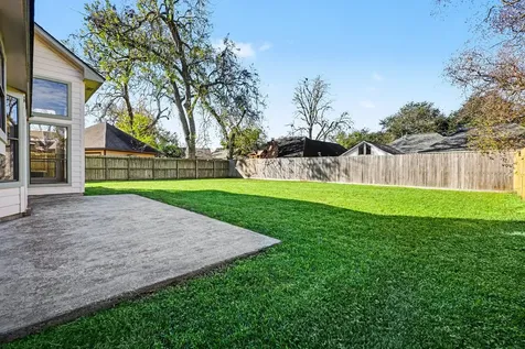 107 Sandalwood Drive Lake Jackson TX 77566