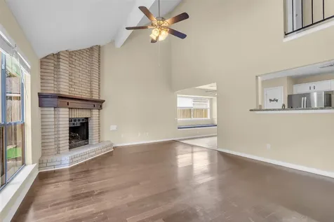 3004 Cloverdale Drive League City TX 77573