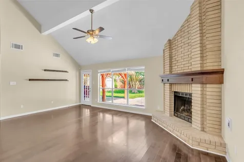 3004 Cloverdale Drive League City TX 77573