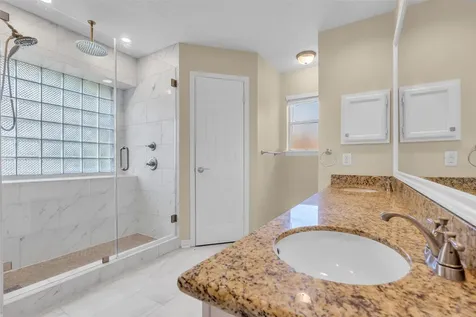 3004 Cloverdale Drive League City TX 77573