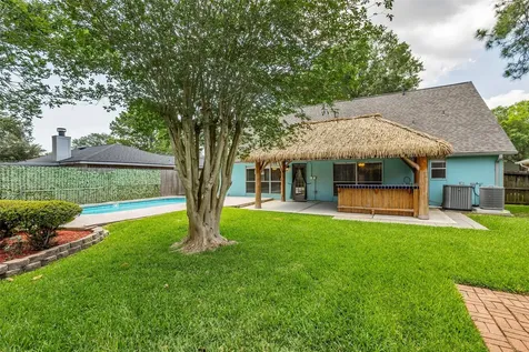 3004 Cloverdale Drive League City TX 77573