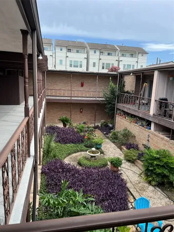 2516 Commonwealth Street 102 Houston TX 77006