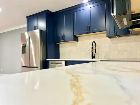 2516 Commonwealth Street 102 Houston TX 77006