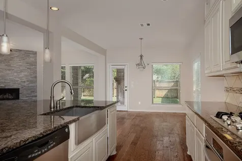 8858 Van Allen Drive The Woodlands TX 77381