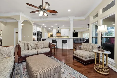 1502 Wimbledon Drive Huntsville TX 77340