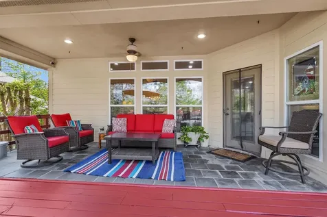 1502 Wimbledon Drive Huntsville TX 77340